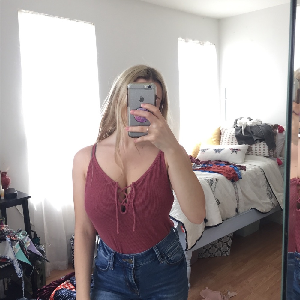 cute american eagle tank with lace up detail
